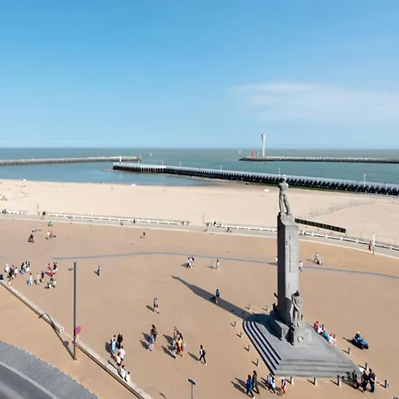 Апартаменти Met Zeezicht In