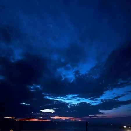 Met Zeezicht In Апартаменти *